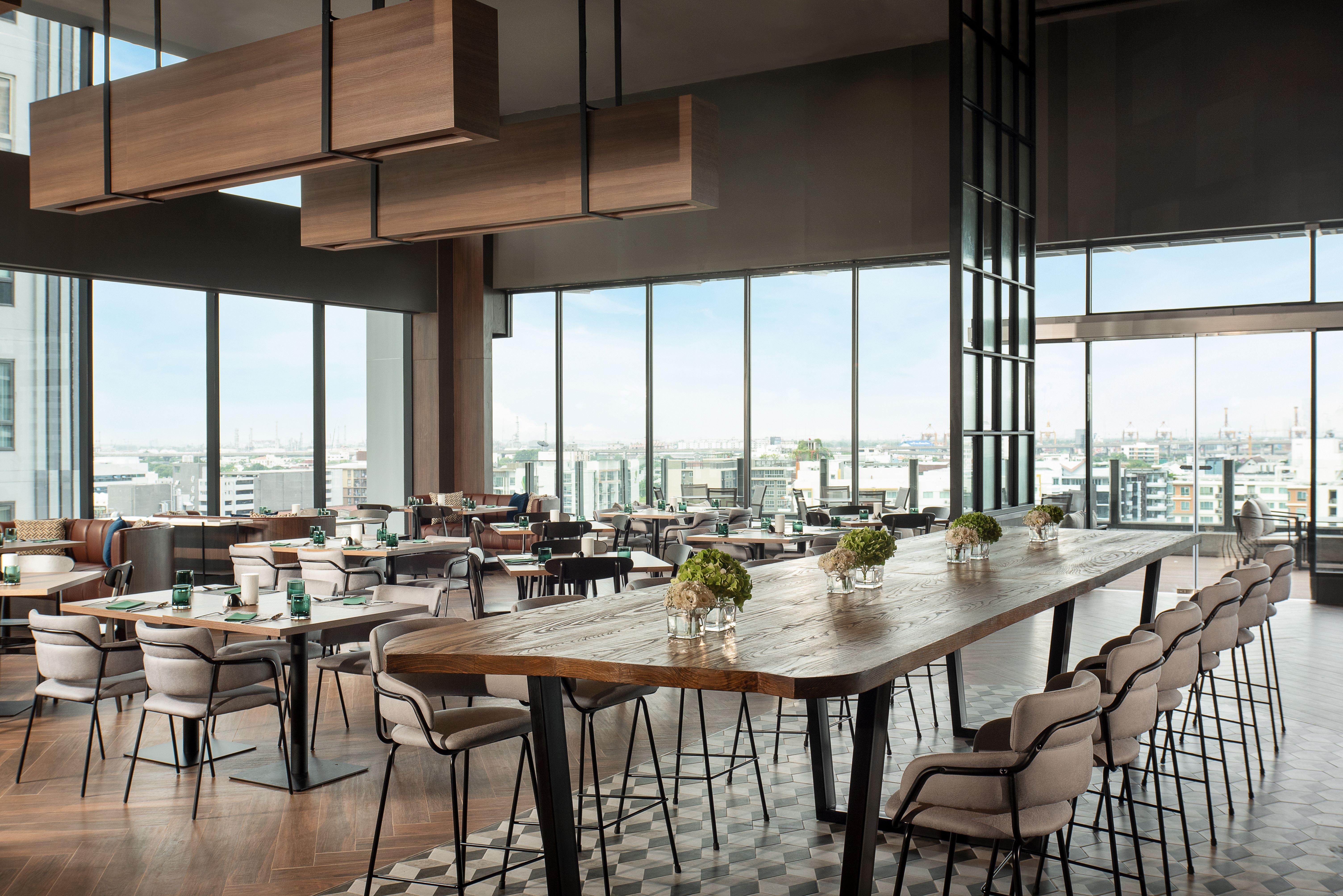 Avani Sukhumvit Bangkok Hotel Zewnętrze zdjęcie The 360° Sky Bar