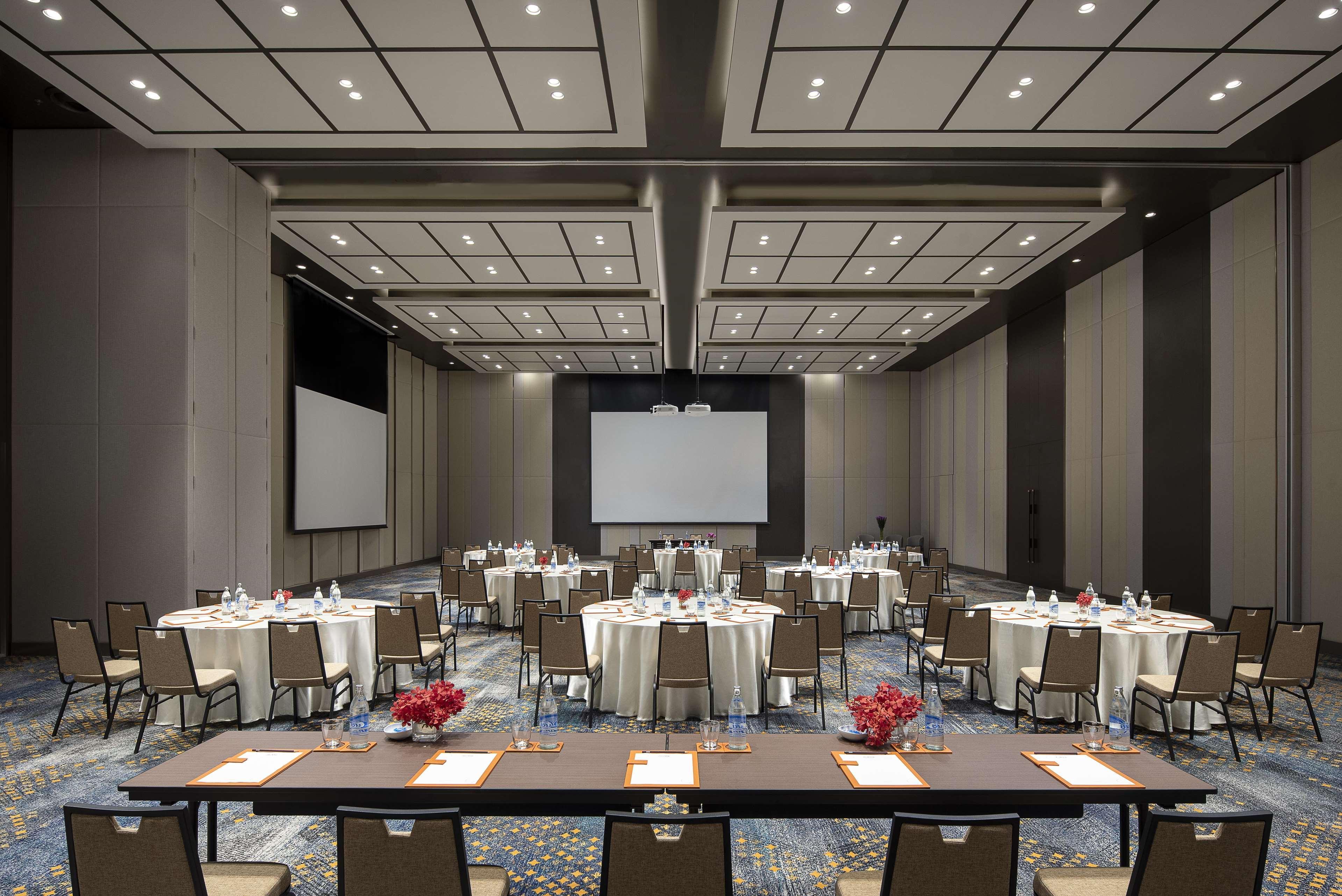 Avani Sukhumvit Bangkok Hotel Zewnętrze zdjęcie The Grand Ballroom