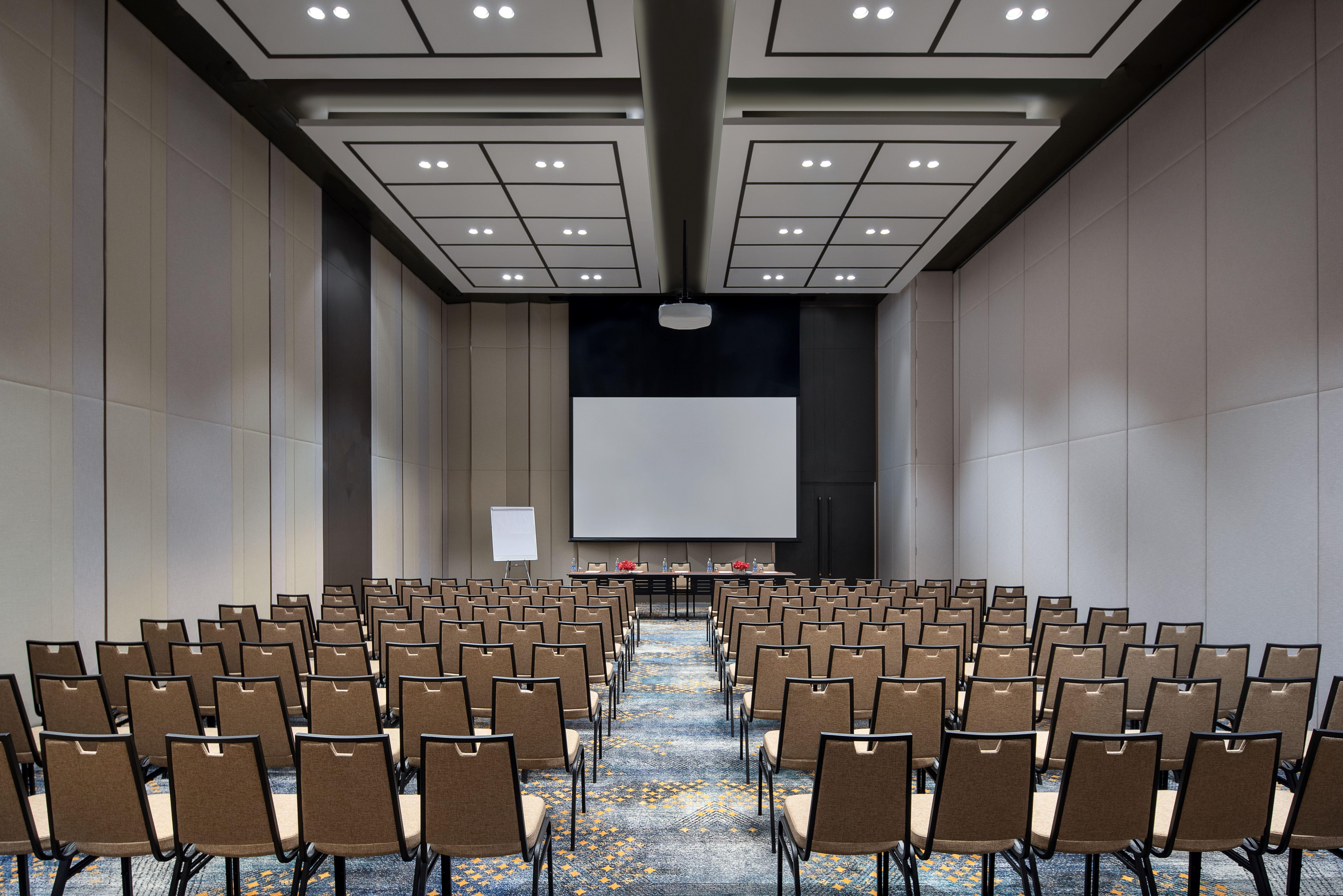 Avani Sukhumvit Bangkok Hotel Zewnętrze zdjęcie A typical conference room